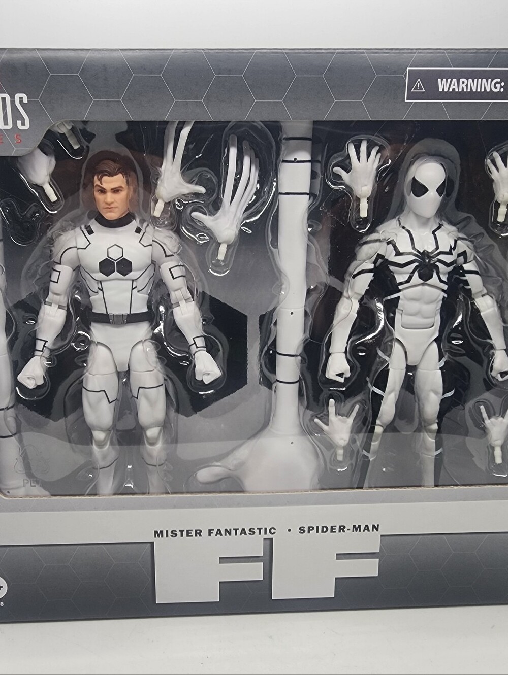 Hasbro Marvel Mister Fantastic & Spider-Man White and Black 2-Pack